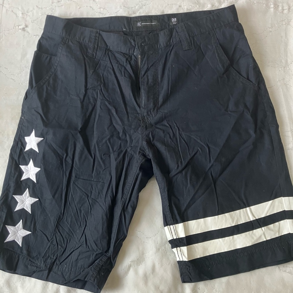 I.N.C International Concepts Cargo Short Men's Size 32 Black Stars Stripes